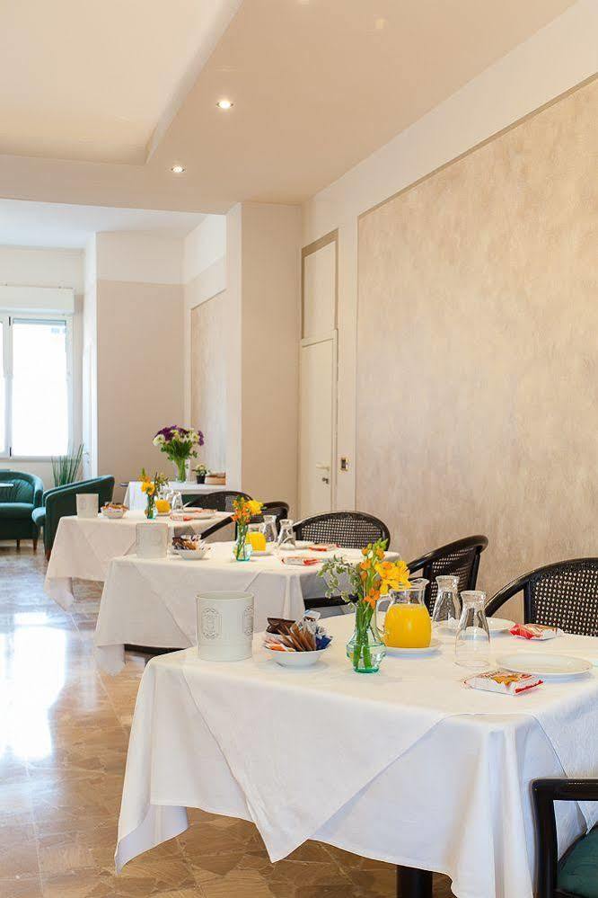 Hotel Gambara Eksteriør bilde
